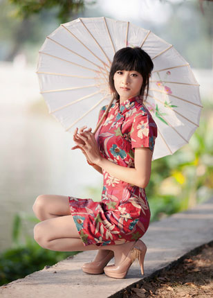 变装老板娘-3.新保姆和新生活